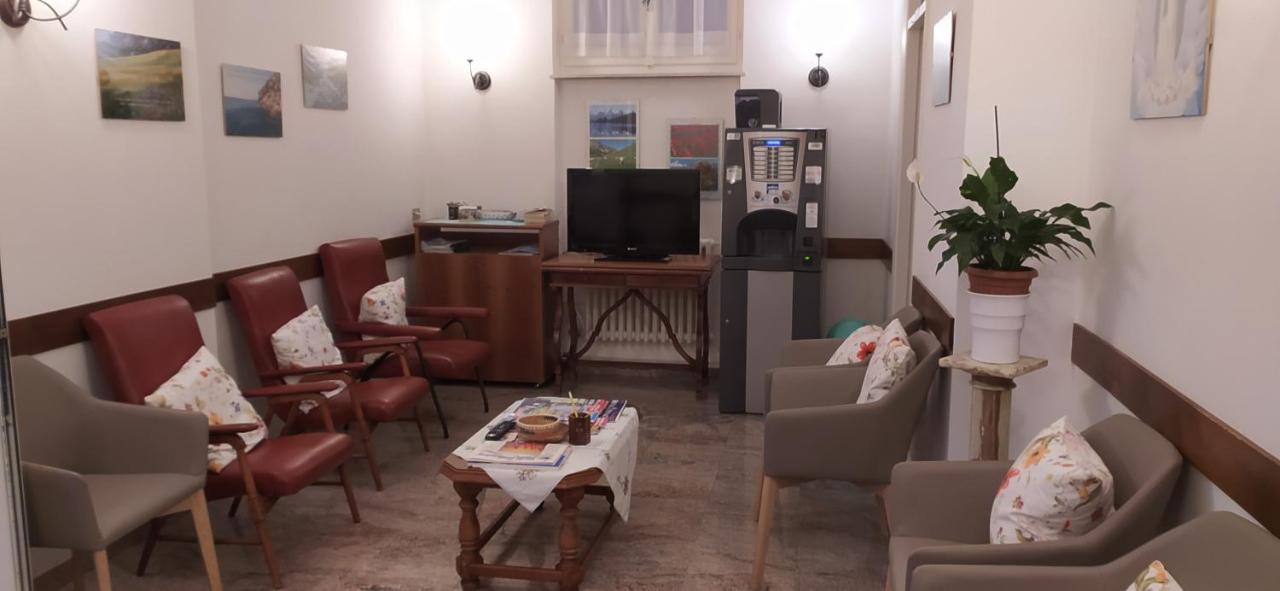 B&B Oasi Regina Pacis Santa Margherita Ligure Exterior foto